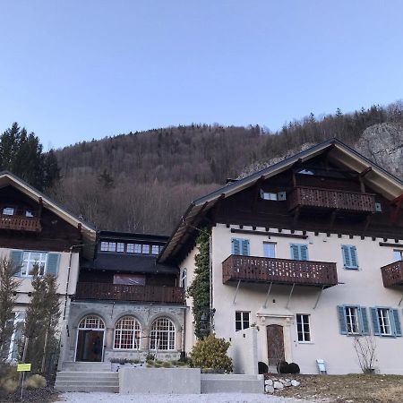 Apartment In Historischer Villa Mit Parkplatz Gruenau im Almtal Ngoại thất bức ảnh