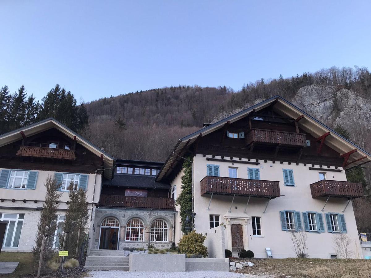 Apartment In Historischer Villa Mit Parkplatz Gruenau im Almtal Ngoại thất bức ảnh